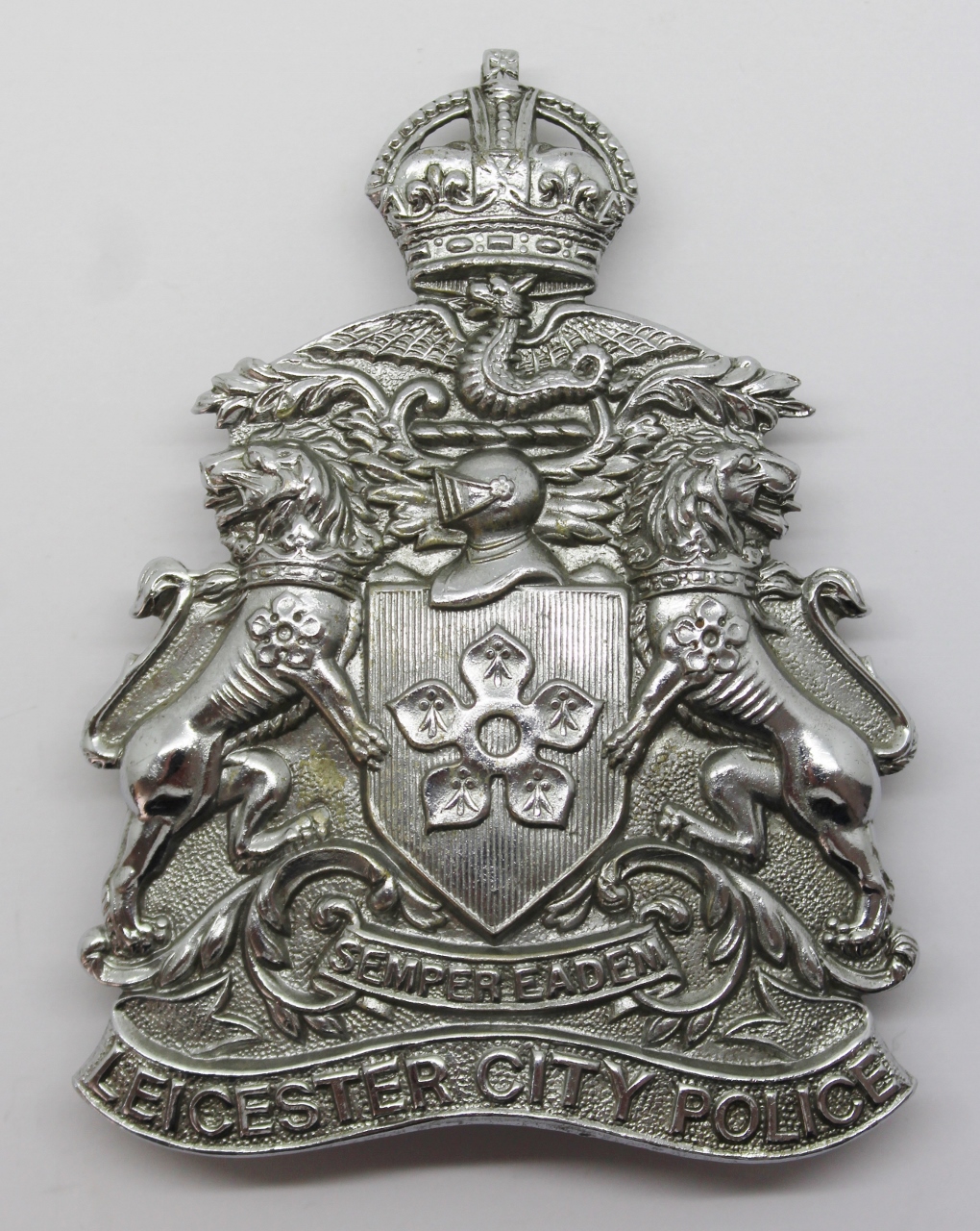 Leicester City Police Helmet Plate - King's Crown (Chrome)