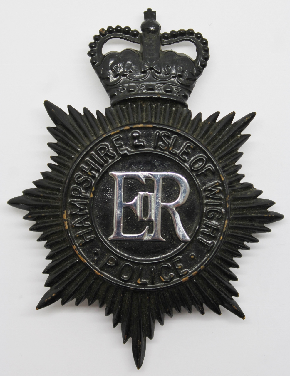 Hampshire & Isle of Wight Police Night Helmet Plate  - Queen's Crown
