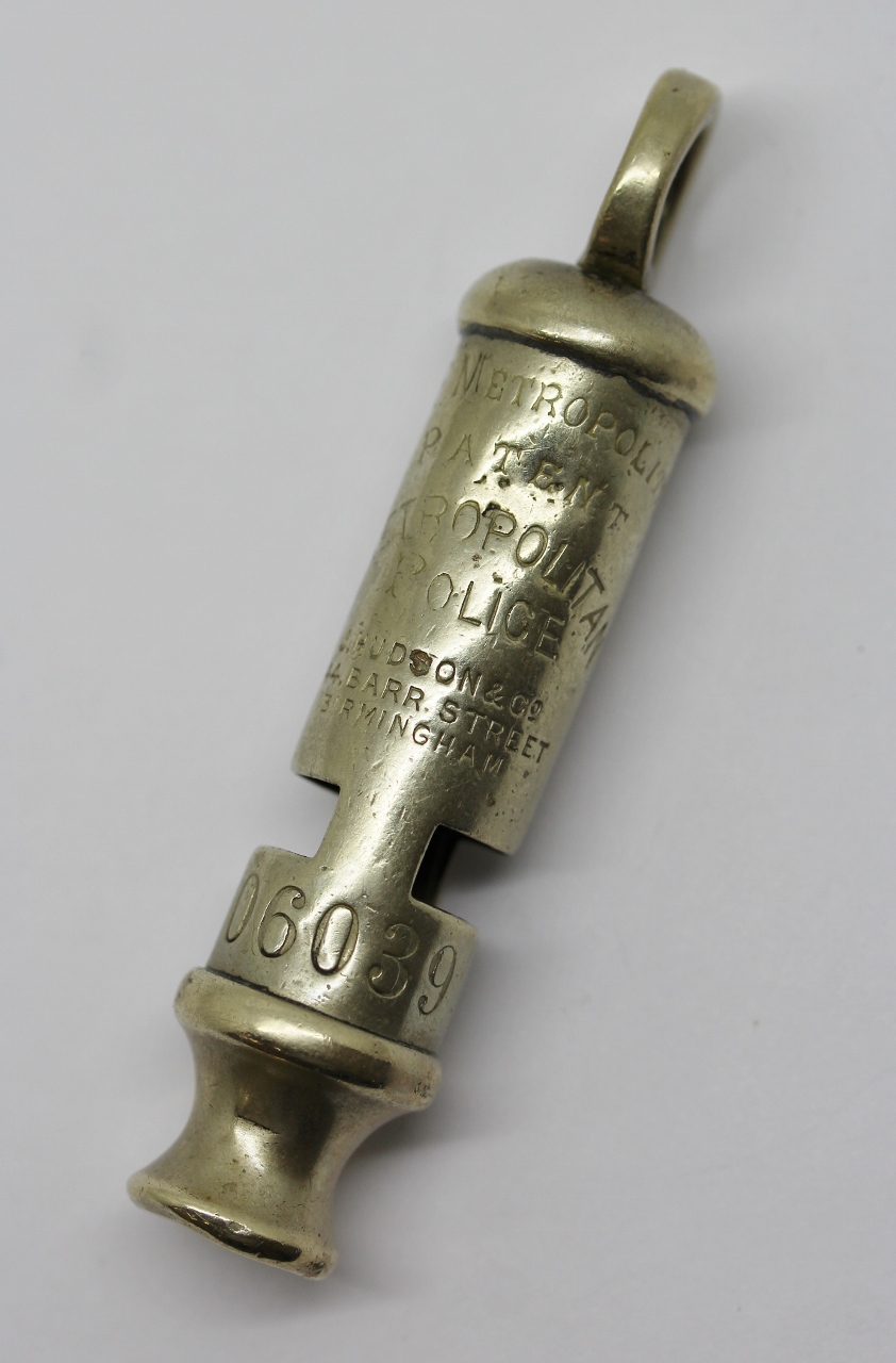 Metropolitan Police ''The Metropoltian' Patent Whistle - No. 06039