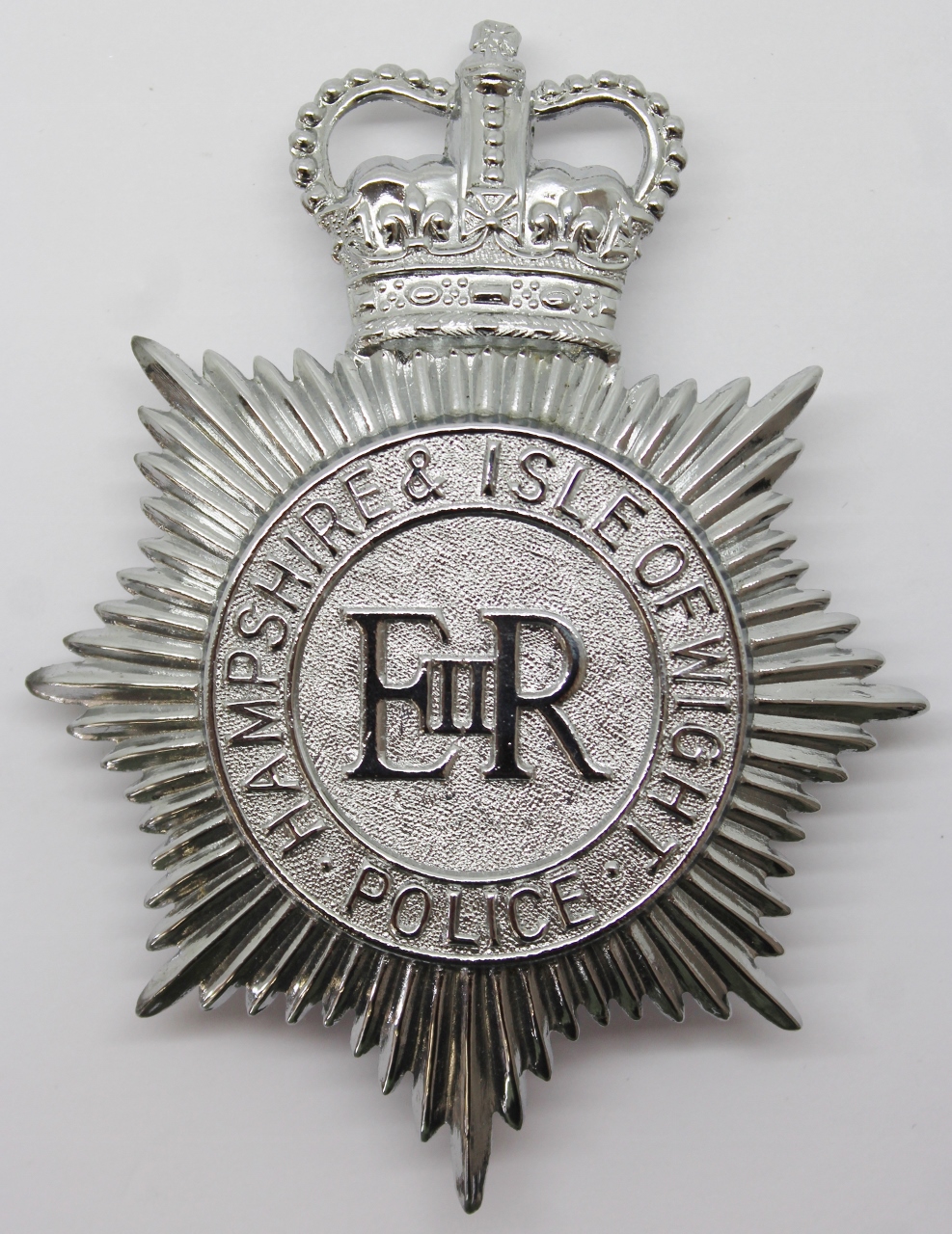 Hampshire & Isle of Wight Police Helmet Plate - Queen's Crown