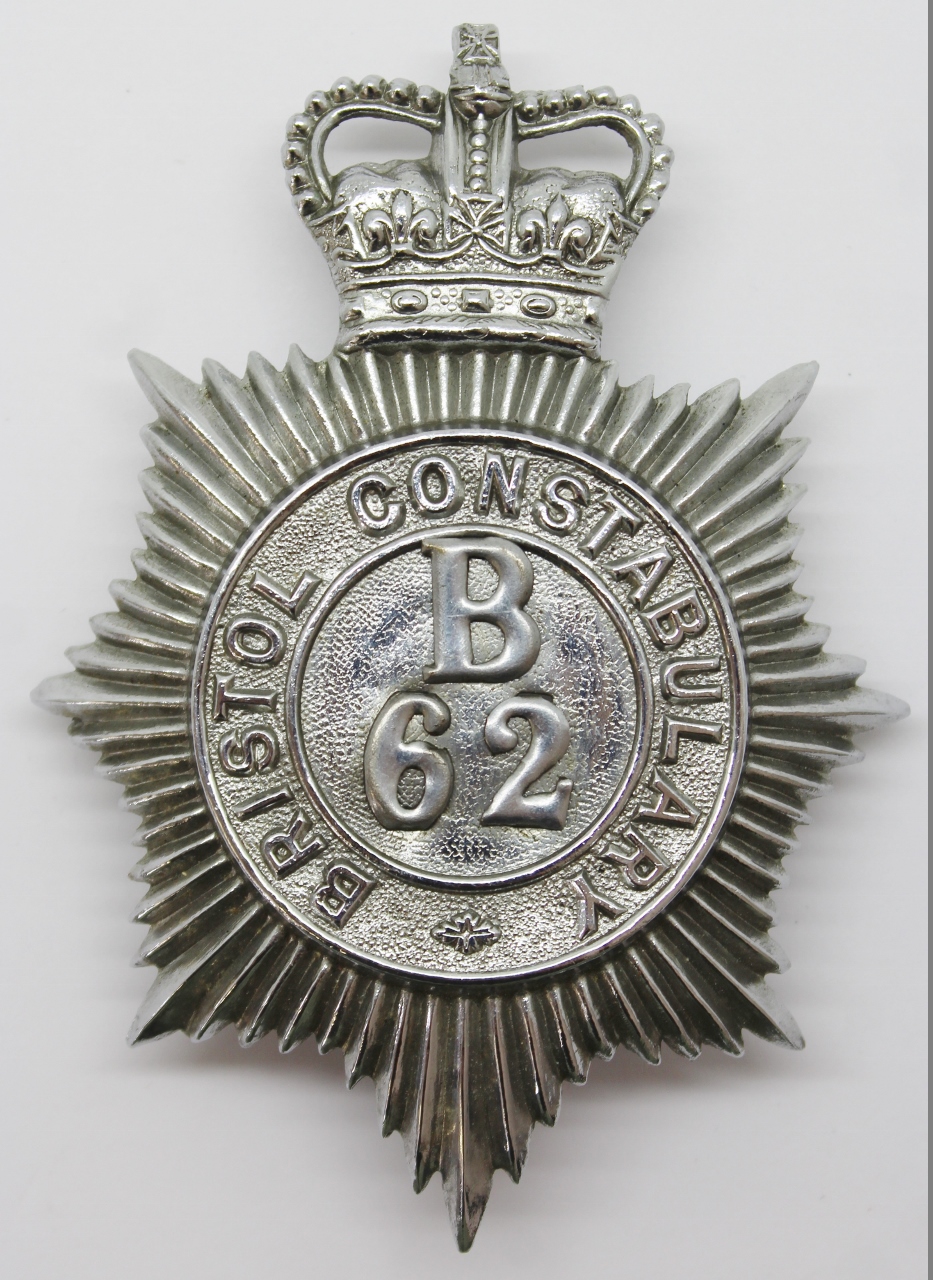 Bristol Constabulary (B62) Helmet Plate - Queen's Crown