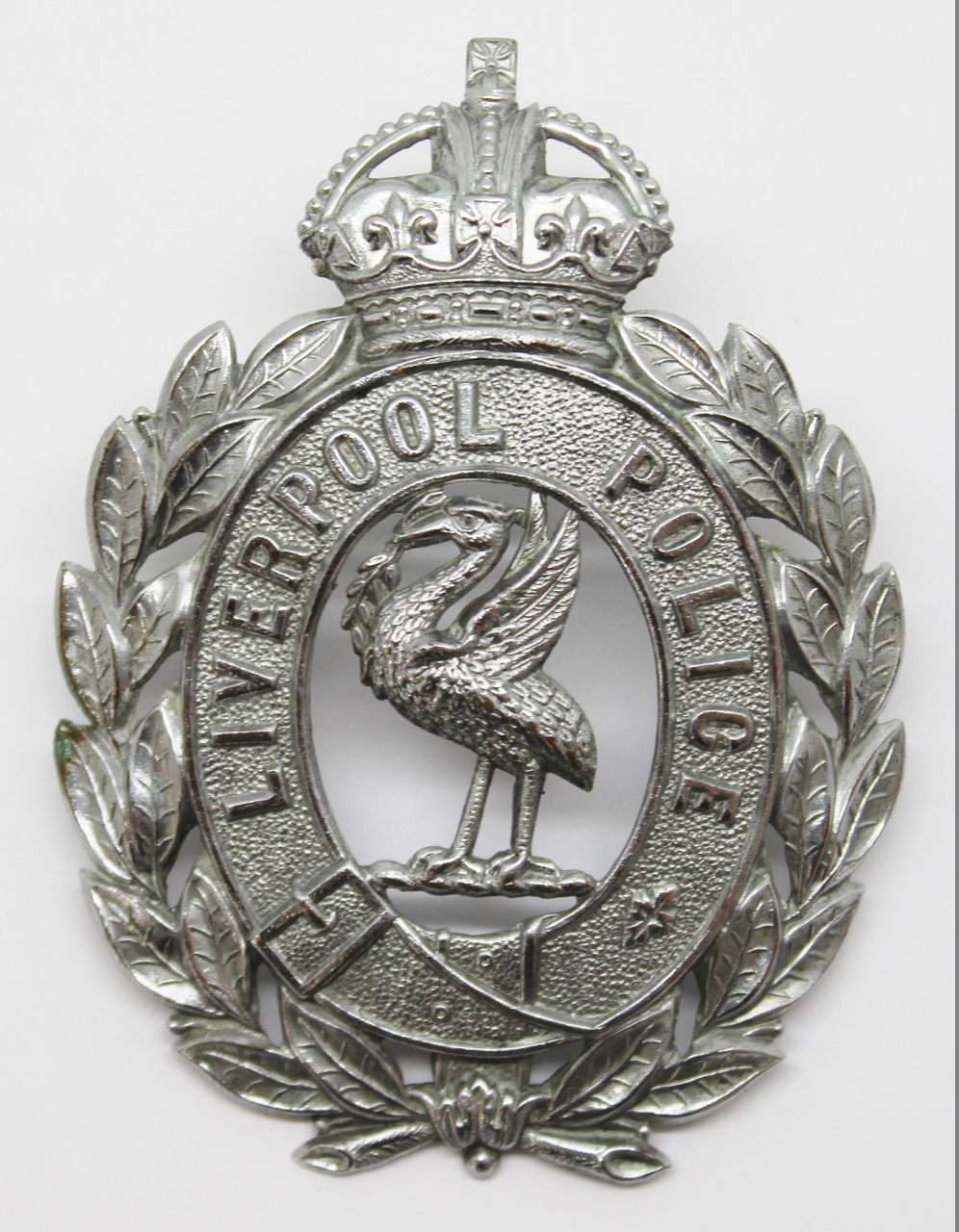 Liverpool City Police Wreath Helmet Plate - King's Crown