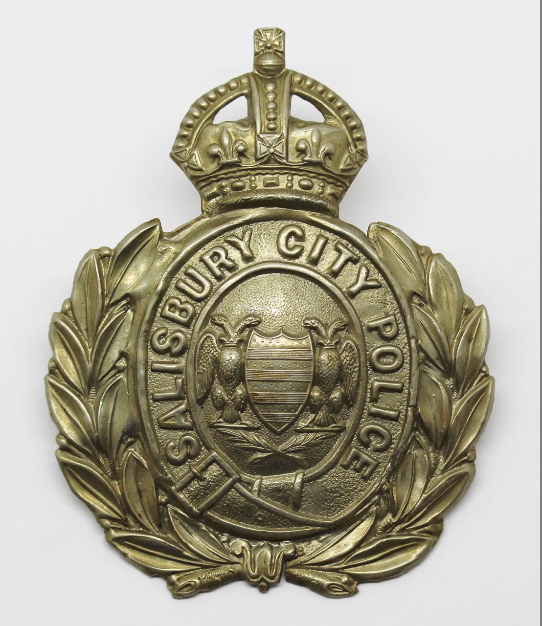 Salisbury City Police Wreath Helmet Plate - King's Crown