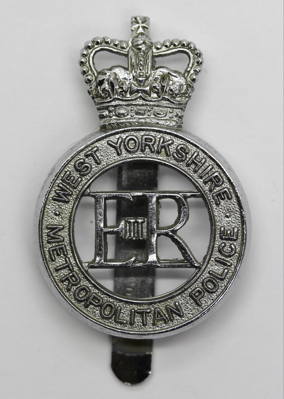 West Yorkshire Metropolitan Police Cap Badge - Queen's crown
