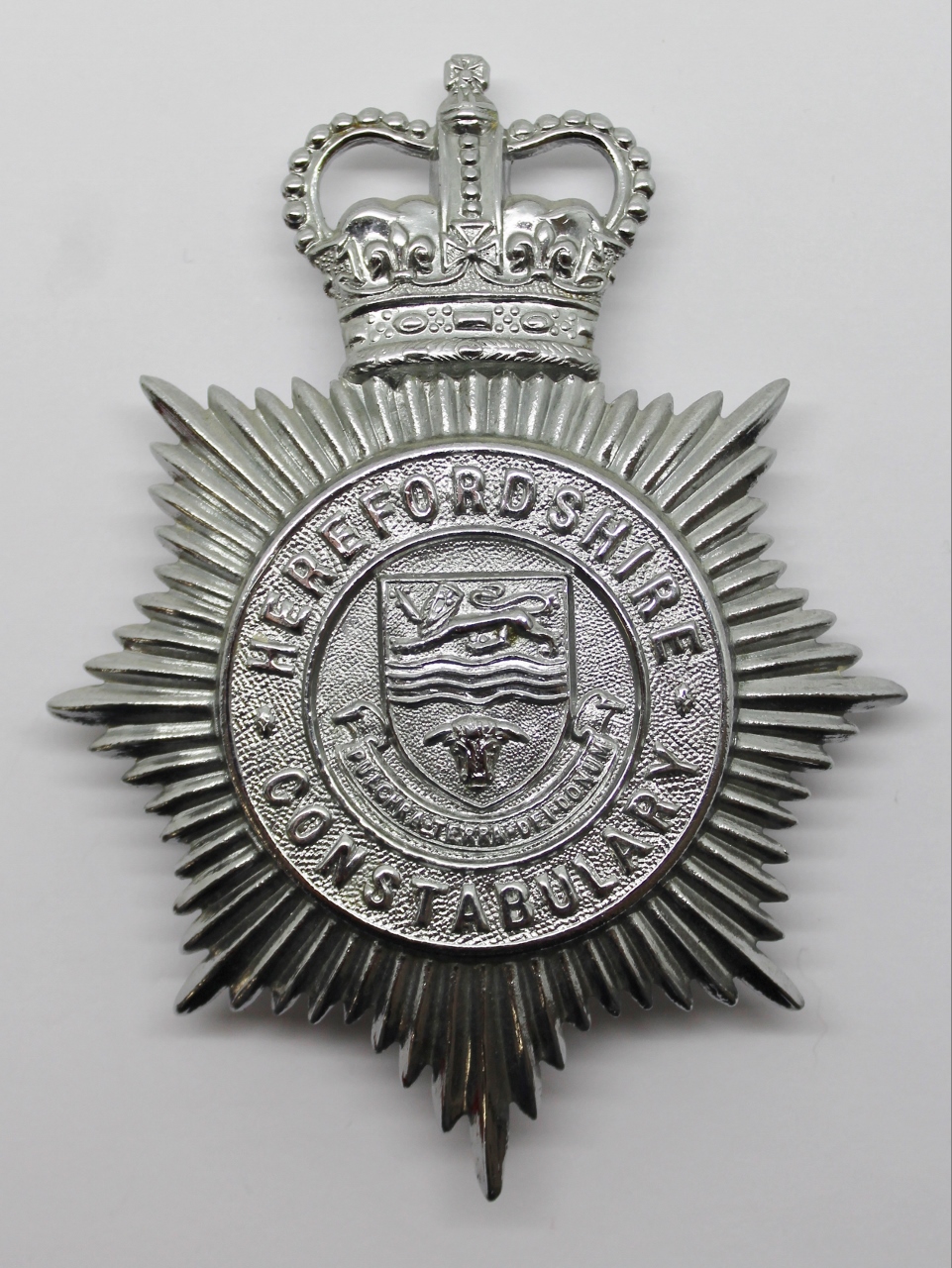 Herefordshire Constabulary Helmet Plate - Queen's Crown