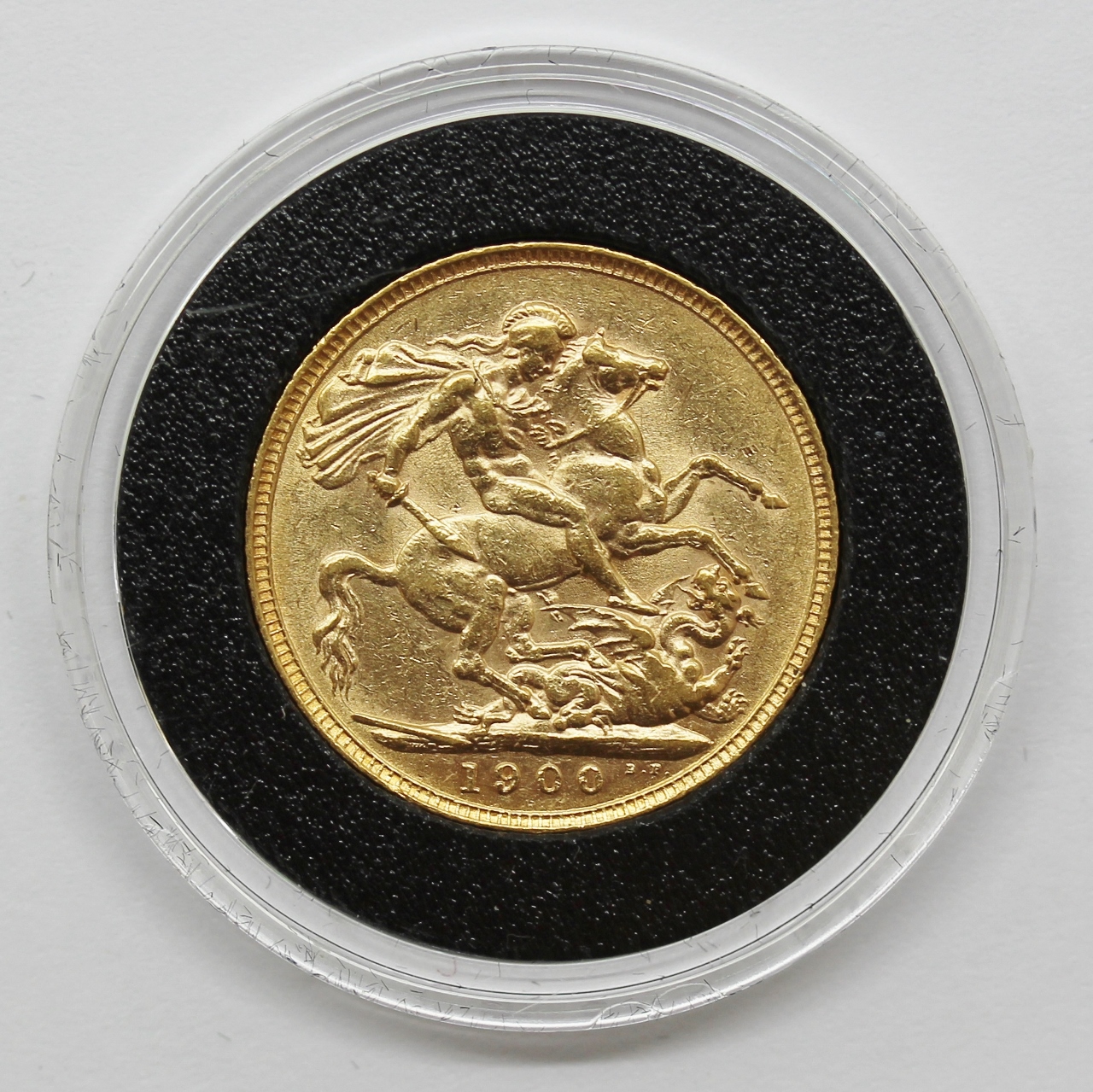 1900 Victoria 22ct Gold Full Sovereign Coin